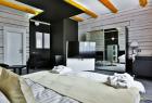 Studio Room